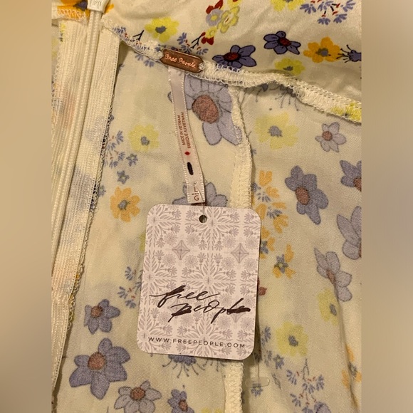 NWT Free People It takes Two Ivory Floral Combo Open Back Dress - Size Large - Picture 6 of 7